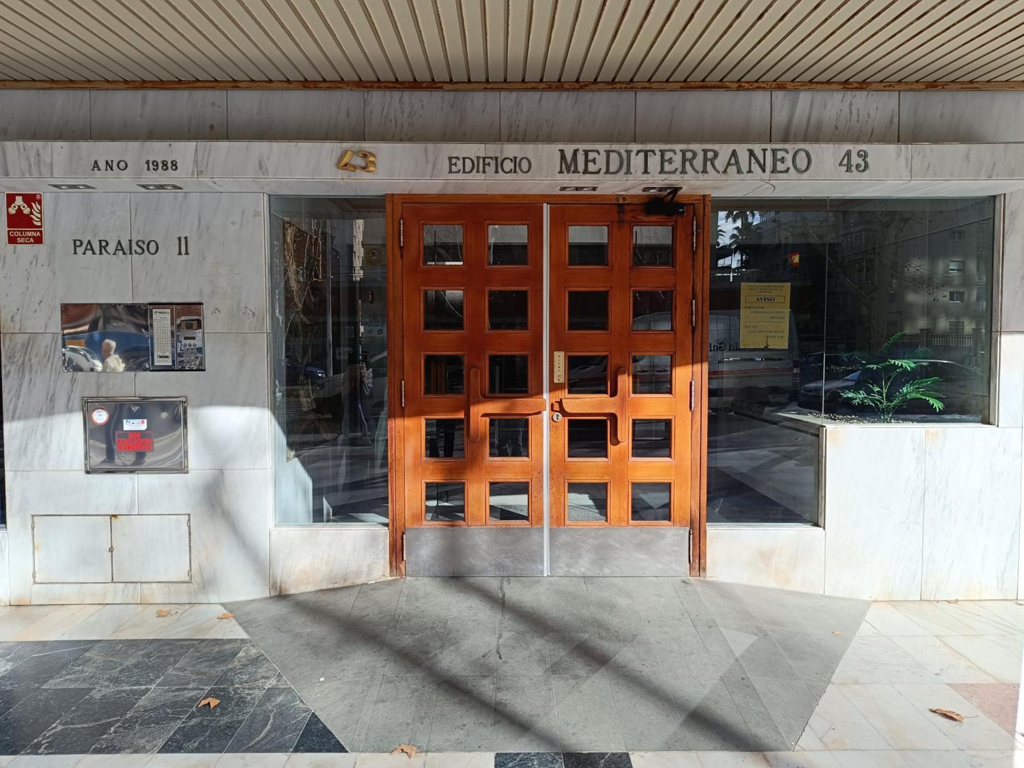 Paraiso Mediterraneo Levante Beach Pool & Parking เบนิดอร์ม ภายนอก รูปภาพ
